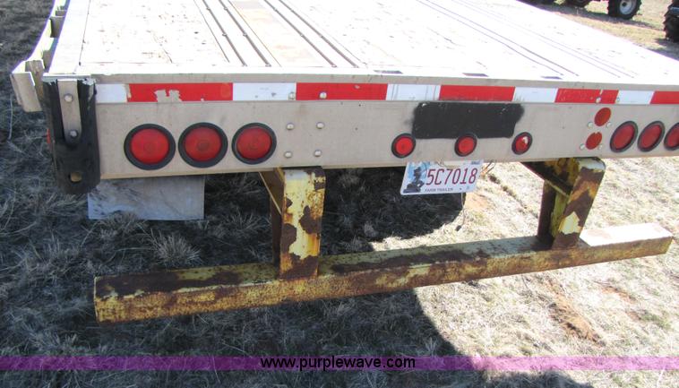 image for item 3511 1997 Transcraft Eagle W2 50' flatbed trailer