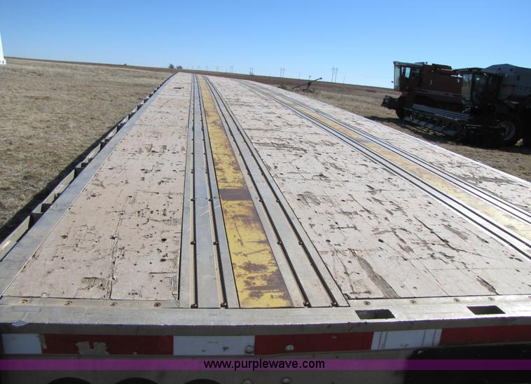 image for item 3511 1997 Transcraft Eagle W2 50' flatbed trailer