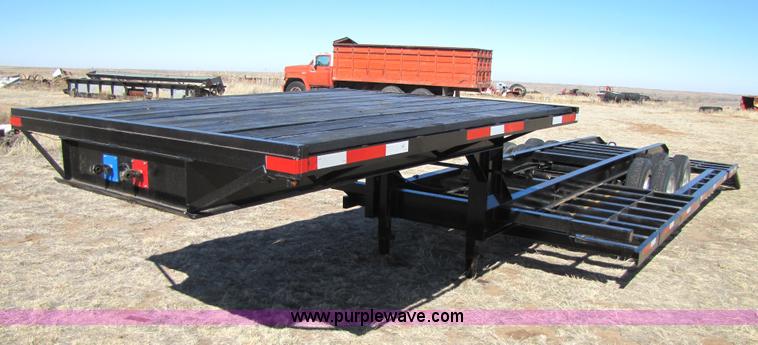 image for item 3512 1978 Jantz 6N-LP expandable combine/sprayer trailer