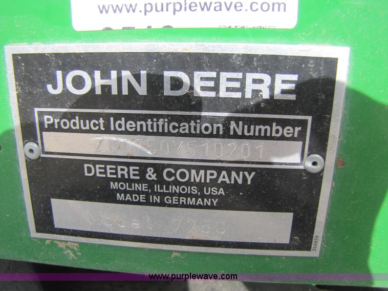 image for item 3515 2009 John Deere 7750 self propelled forage harvester