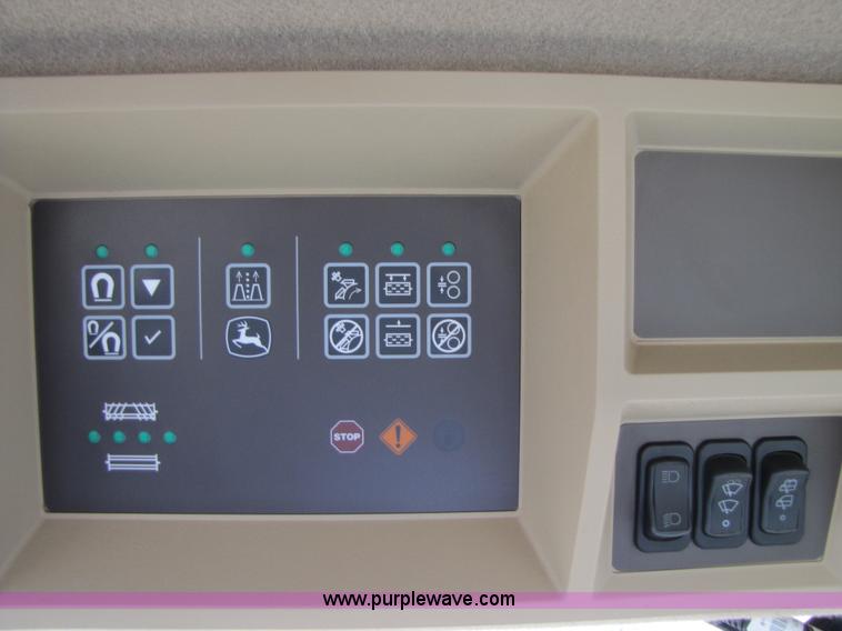 image for item 3515 2009 John Deere 7750 self propelled forage harvester