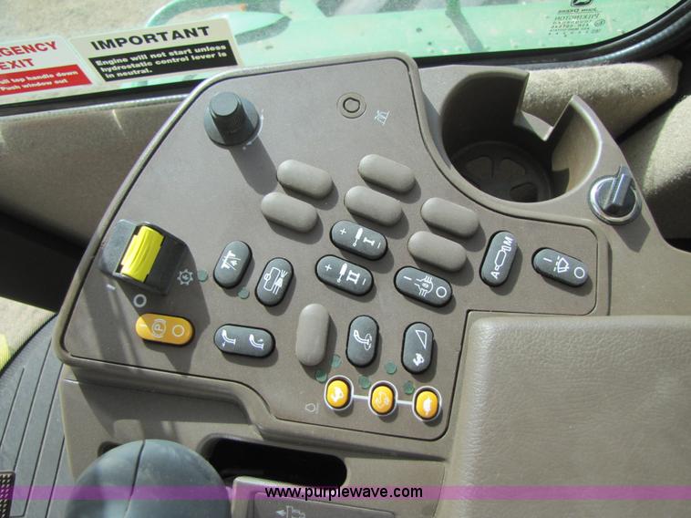 image for item 3515 2009 John Deere 7750 self propelled forage harvester