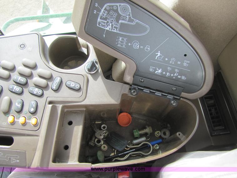 image for item 3515 2009 John Deere 7750 self propelled forage harvester