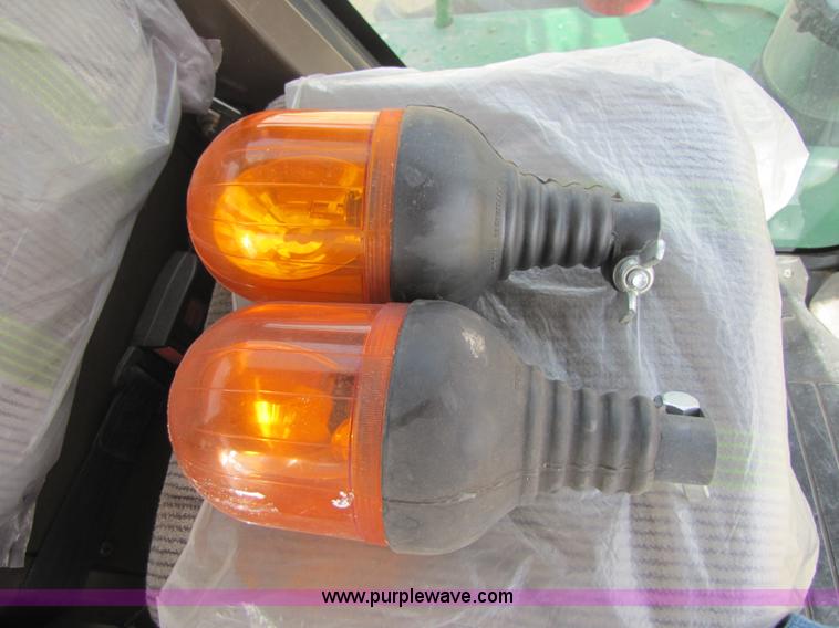 image for item 3515 2009 John Deere 7750 self propelled forage harvester