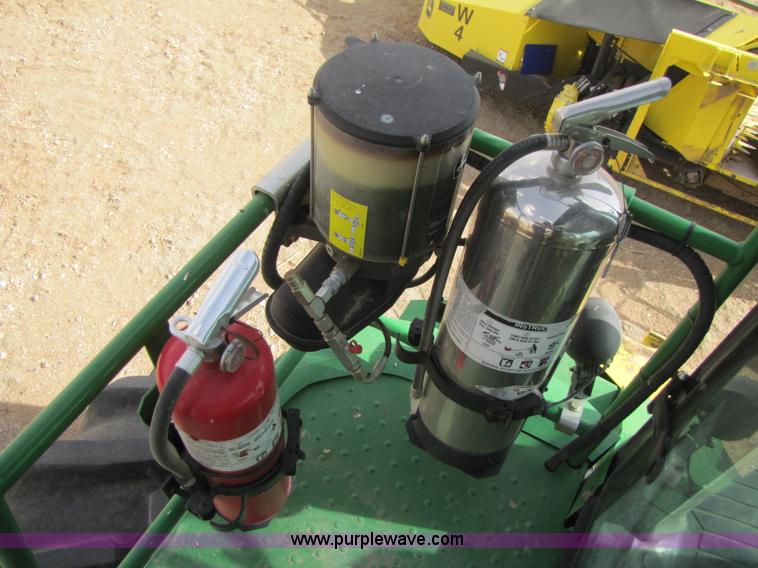 image for item 3515 2009 John Deere 7750 self propelled forage harvester