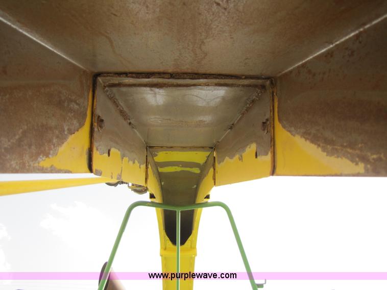 image for item 3515 2009 John Deere 7750 self propelled forage harvester