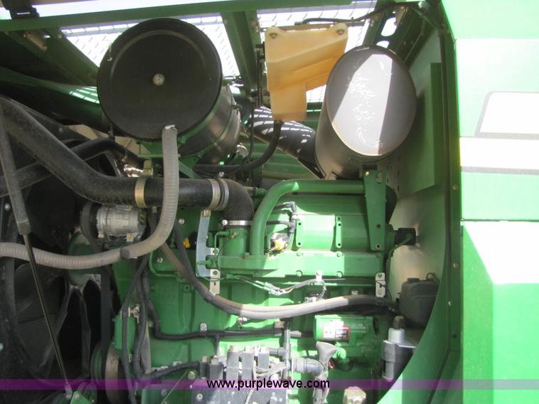 image for item 3515 2009 John Deere 7750 self propelled forage harvester