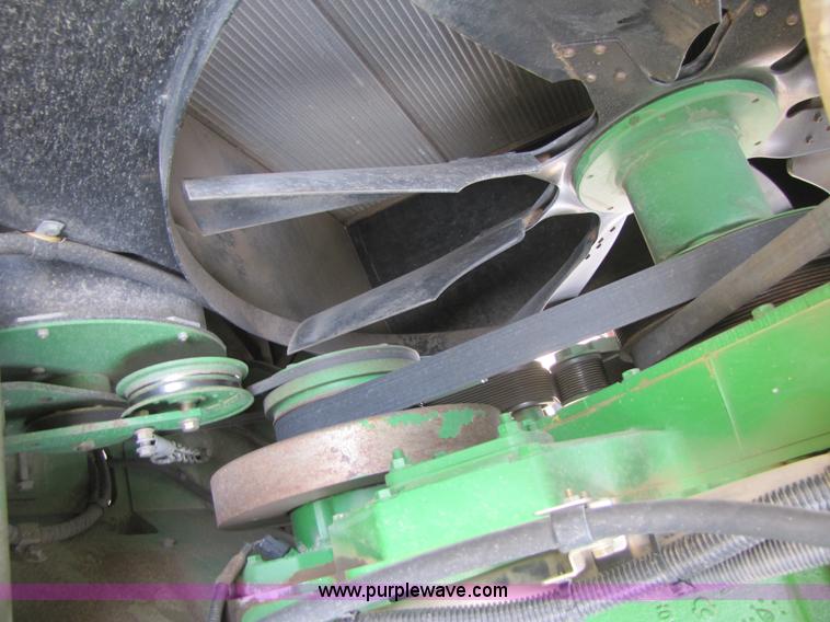 image for item 3515 2009 John Deere 7750 self propelled forage harvester