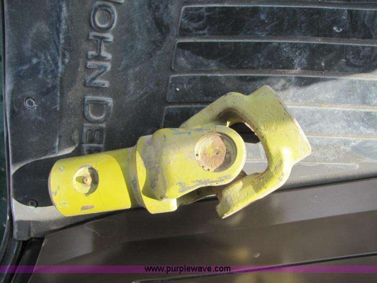 image for item 3515 2009 John Deere 7750 self propelled forage harvester