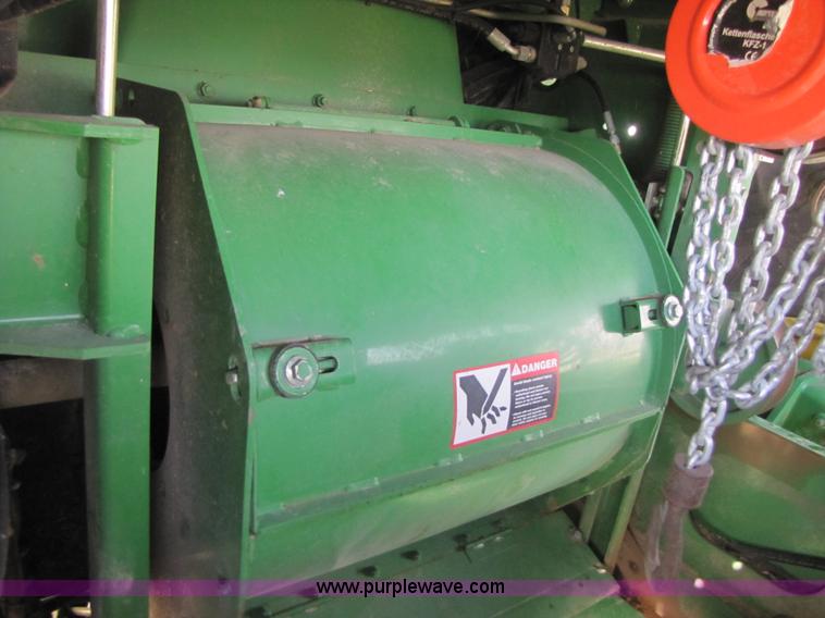 image for item 3515 2009 John Deere 7750 self propelled forage harvester