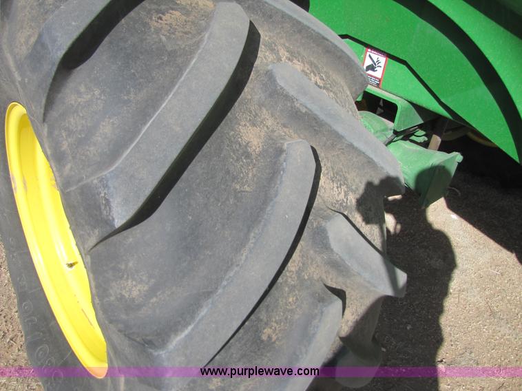 image for item 3515 2009 John Deere 7750 self propelled forage harvester