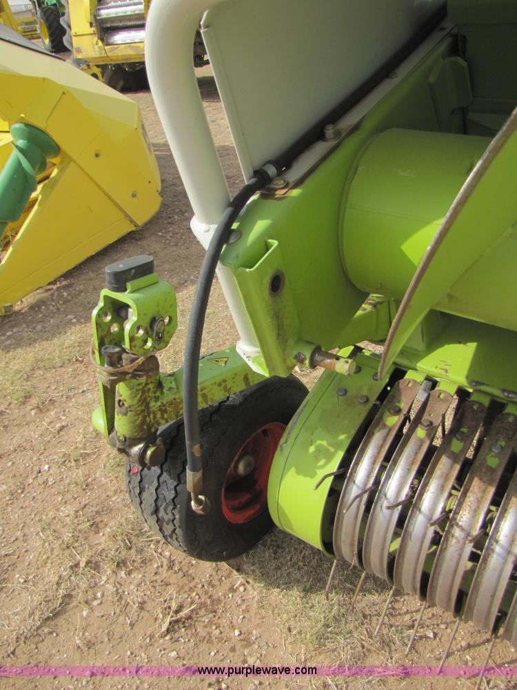 image for item 3517 Claas PU 380HD pick up forage head