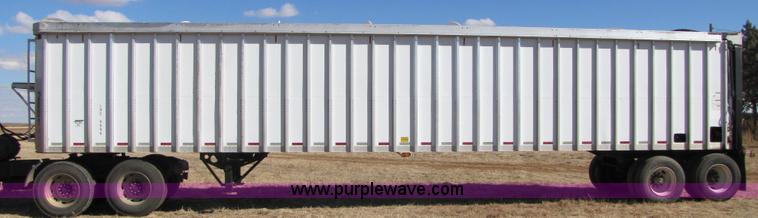 image for item 3523 2001 Red River 48' live bottom belted trailer