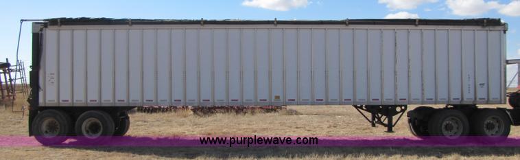 image for item 3523 2001 Red River 48' live bottom belted trailer