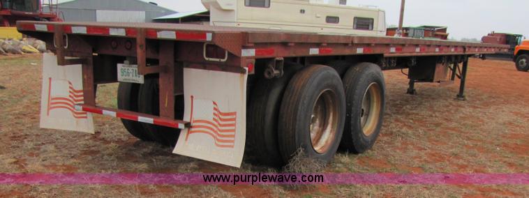 image for item 3554 1978 Aztec 48' flatbed semi trailer