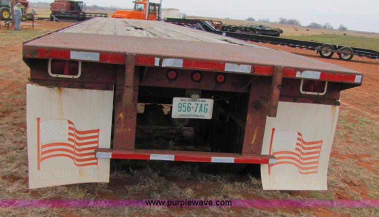 image for item 3554 1978 Aztec 48' flatbed semi trailer