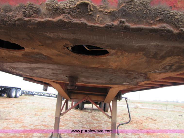 image for item 3554 1978 Aztec 48' flatbed semi trailer