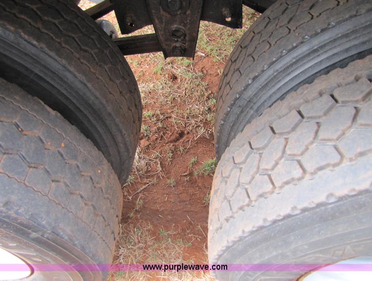 image for item 3555 2011 Rebel 34' double hopper grain trailer