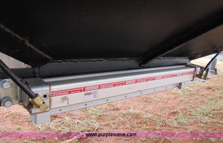 image for item 3555 2011 Rebel 34' double hopper grain trailer