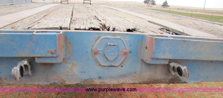 image for item 3556 1978 Great Dane 50' drop deck semi trailer