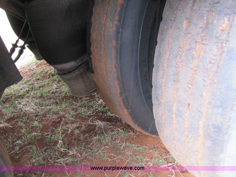 image for item 3556 1978 Great Dane 50' drop deck semi trailer