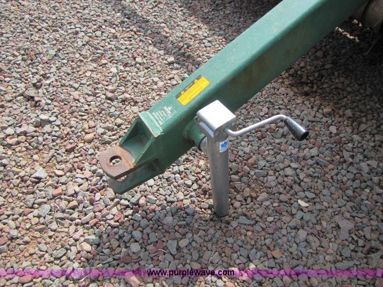 image for item 4223 1999 KMC peanut combine