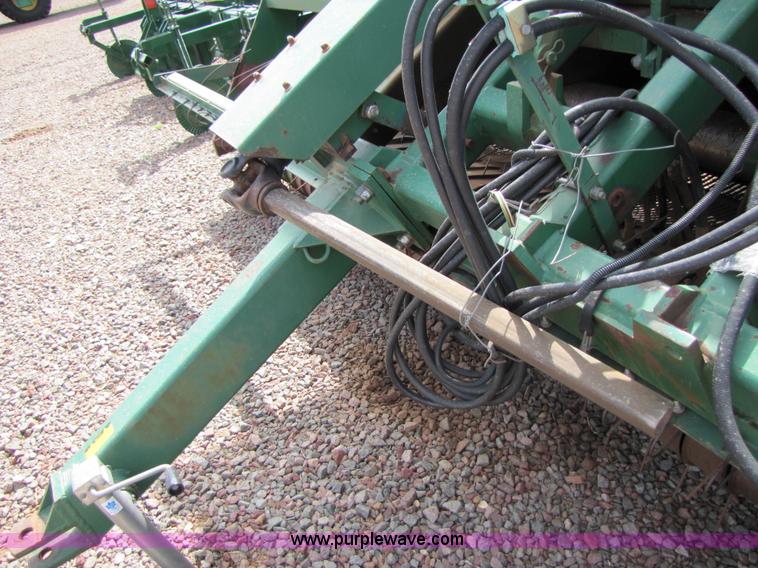 image for item 4223 1999 KMC peanut combine