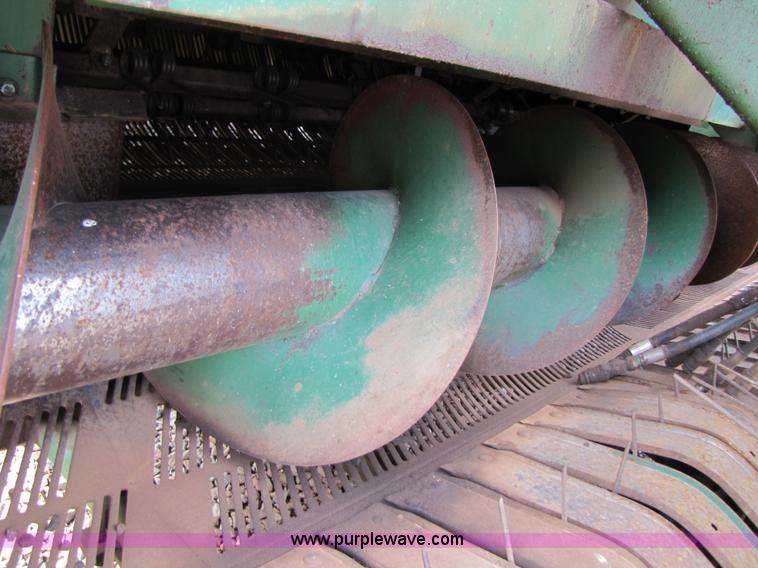 image for item 4223 1999 KMC peanut combine