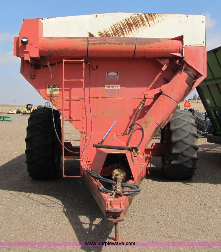 image for item 4224 Killbros 1200 grain cart
