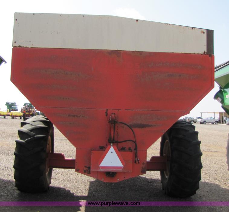 image for item 4224 Killbros 1200 grain cart