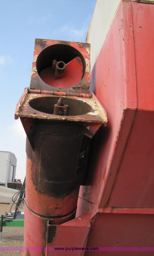 image for item 4224 Killbros 1200 grain cart