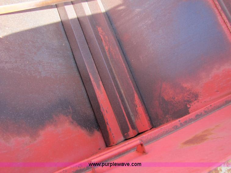 image for item 4224 Killbros 1200 grain cart