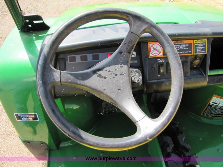 image for item 4228 John Deere Gator 620i 4x4 utility vehicle