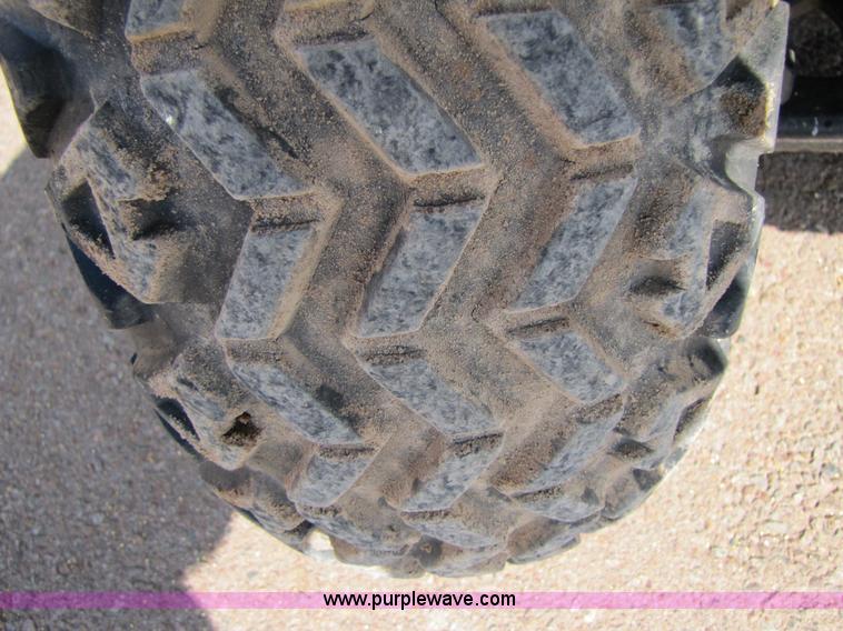 image for item 4228 John Deere Gator 620i 4x4 utility vehicle