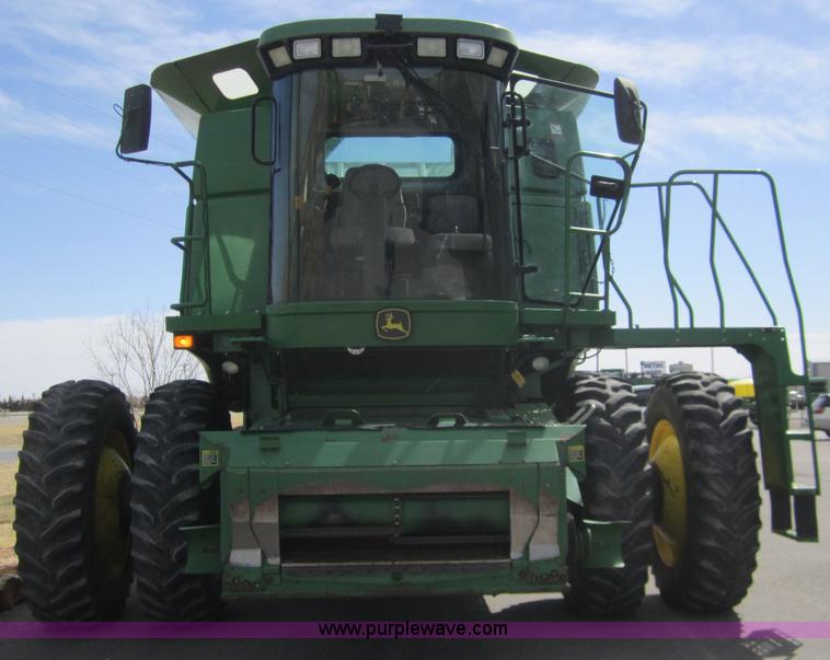 image for item 4229 2004 John Deere 9760 STS combine