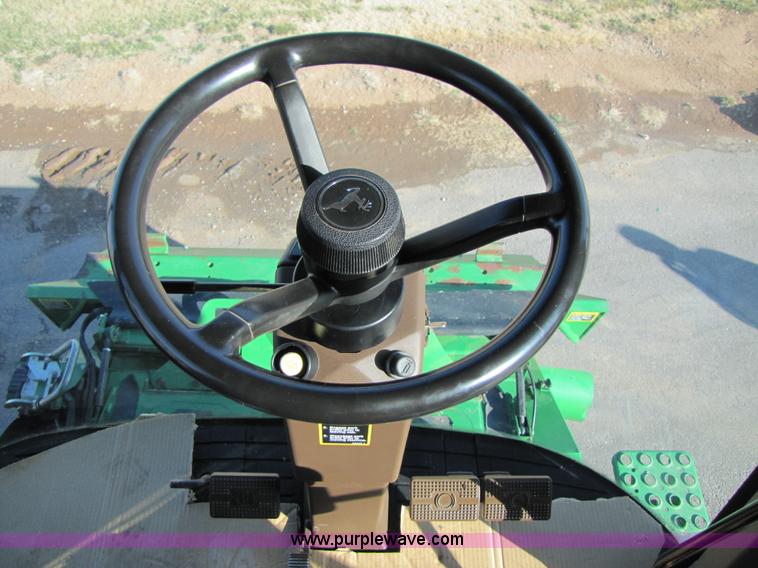 image for item 4229 2004 John Deere 9760 STS combine