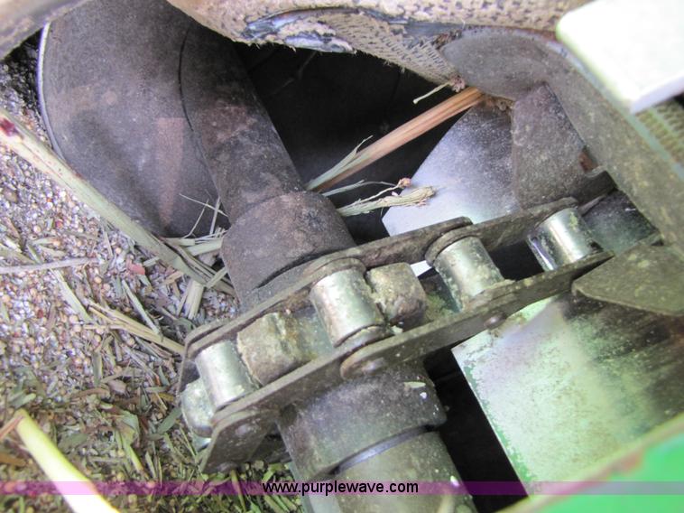 image for item 4229 2004 John Deere 9760 STS combine