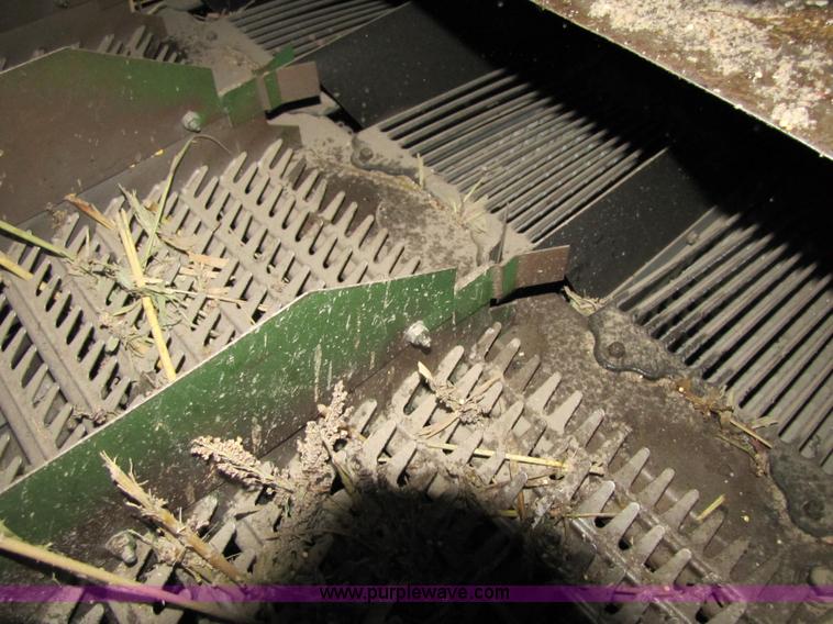 image for item 4229 2004 John Deere 9760 STS combine