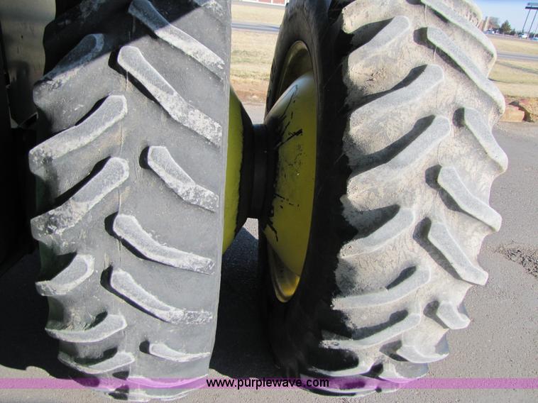 image for item 4229 2004 John Deere 9760 STS combine