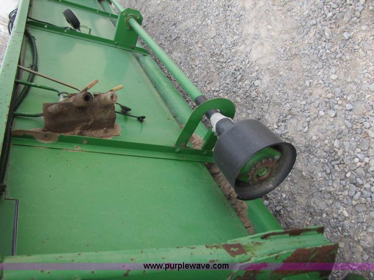 image for item 4246 John Deere 930 30' platform header