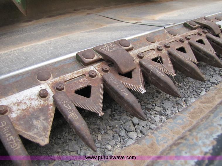 image for item 4246 John Deere 930 30' platform header