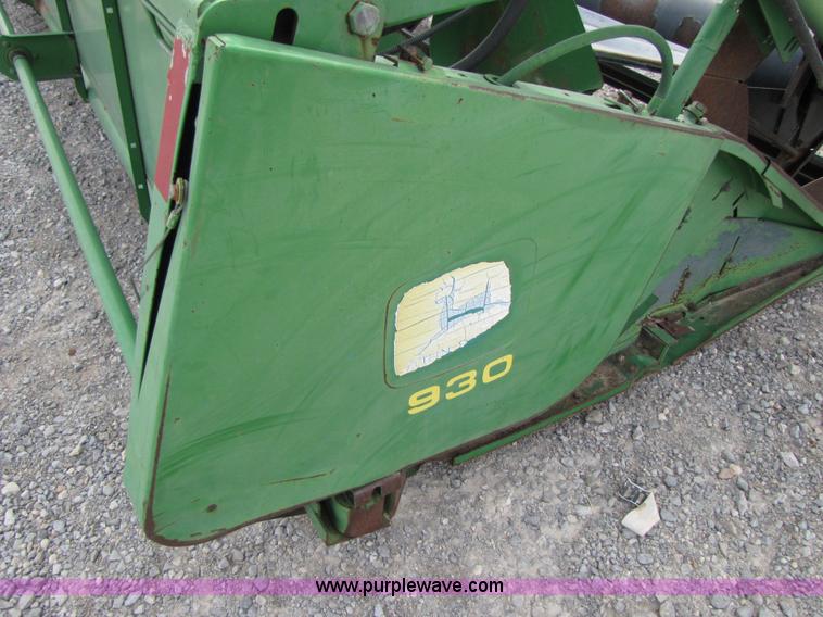 image for item 4246 John Deere 930 30' platform header