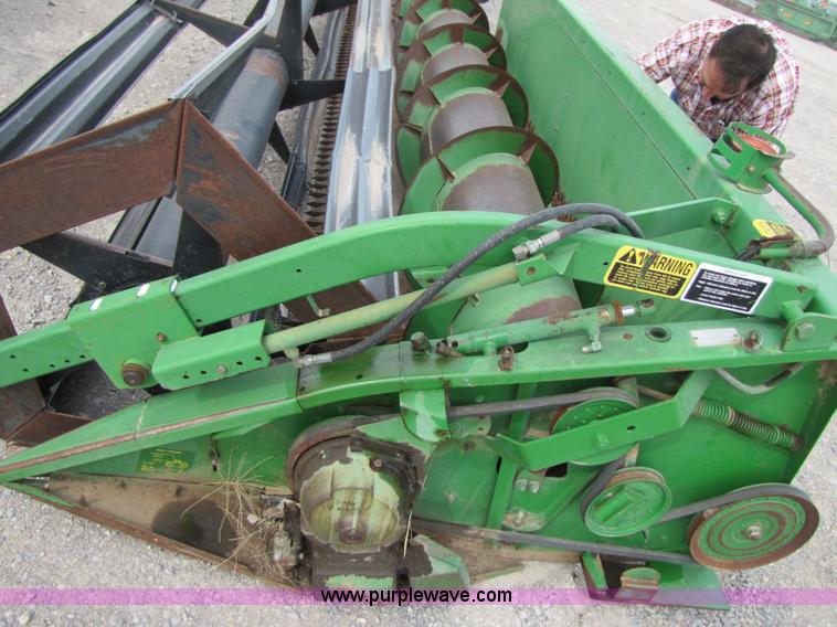 image for item 4246 John Deere 930 30' platform header