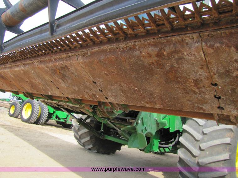 image for item 4246 John Deere 930 30' platform header