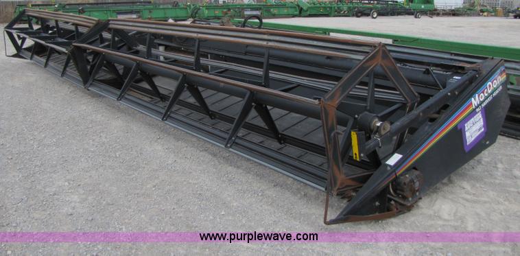 image for item 4247 2005 Mac Don 963 36' draper head