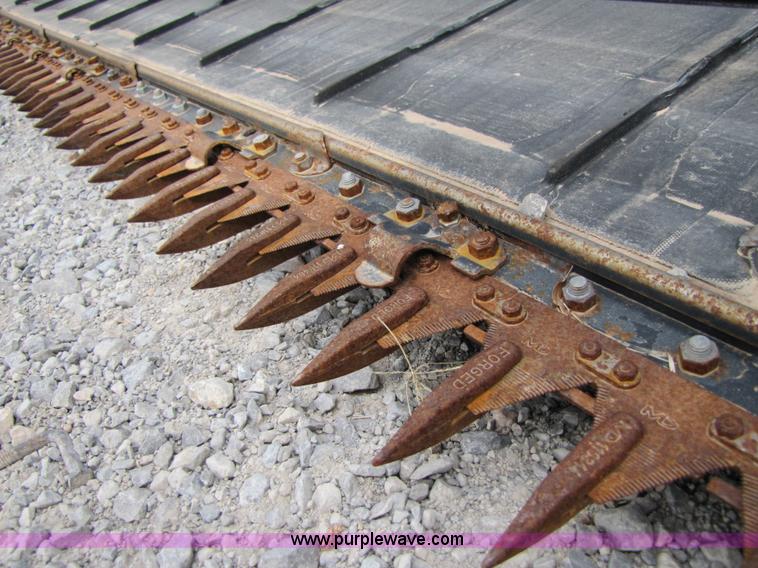 image for item 4247 2005 Mac Don 963 36' draper head