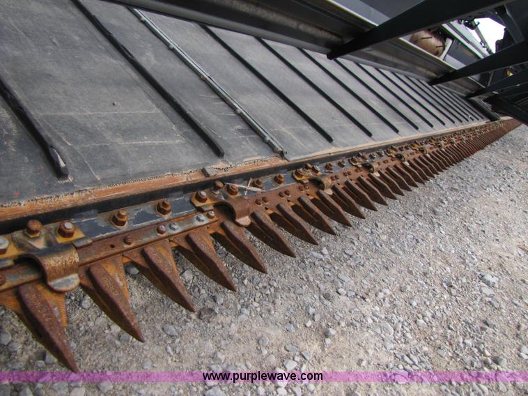 image for item 4247 2005 Mac Don 963 36' draper head