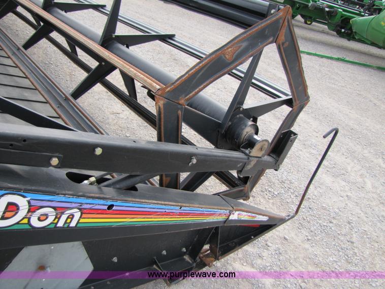 image for item 4247 2005 Mac Don 963 36' draper head