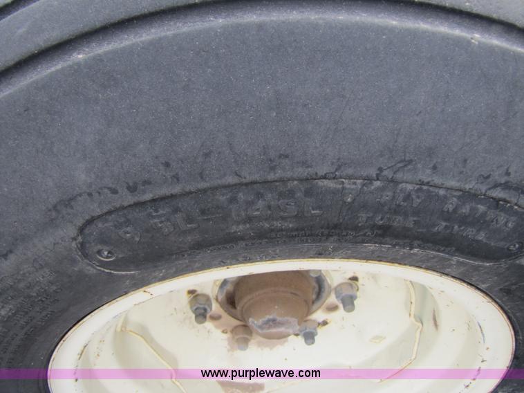 image for item 4247 2005 Mac Don 963 36' draper head