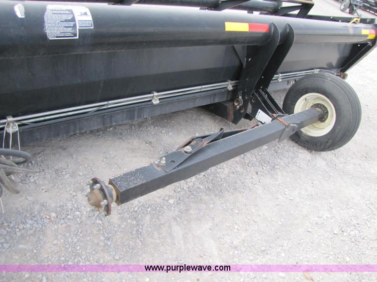 image for item 4247 2005 Mac Don 963 36' draper head